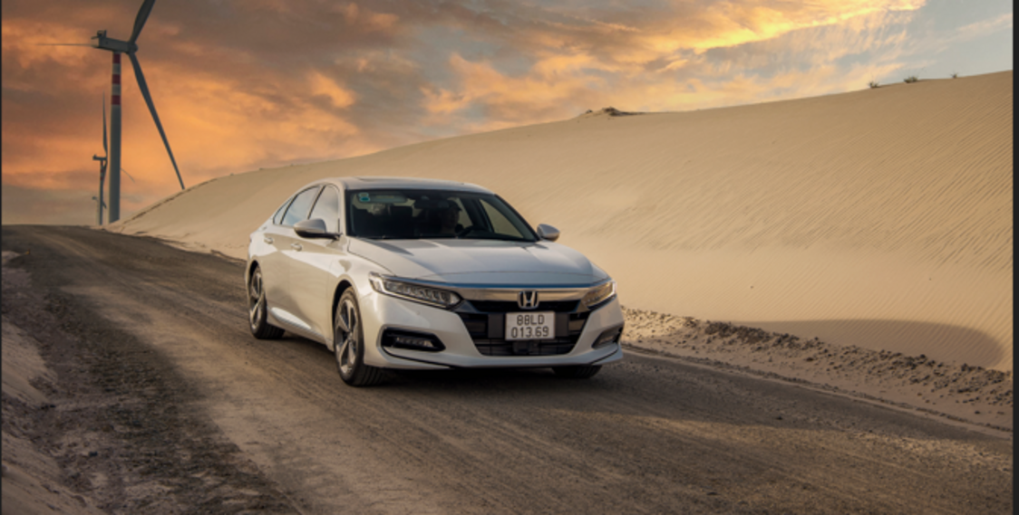 Mẫu xe Honda Accord 2025 với thiết kế hiện đại.