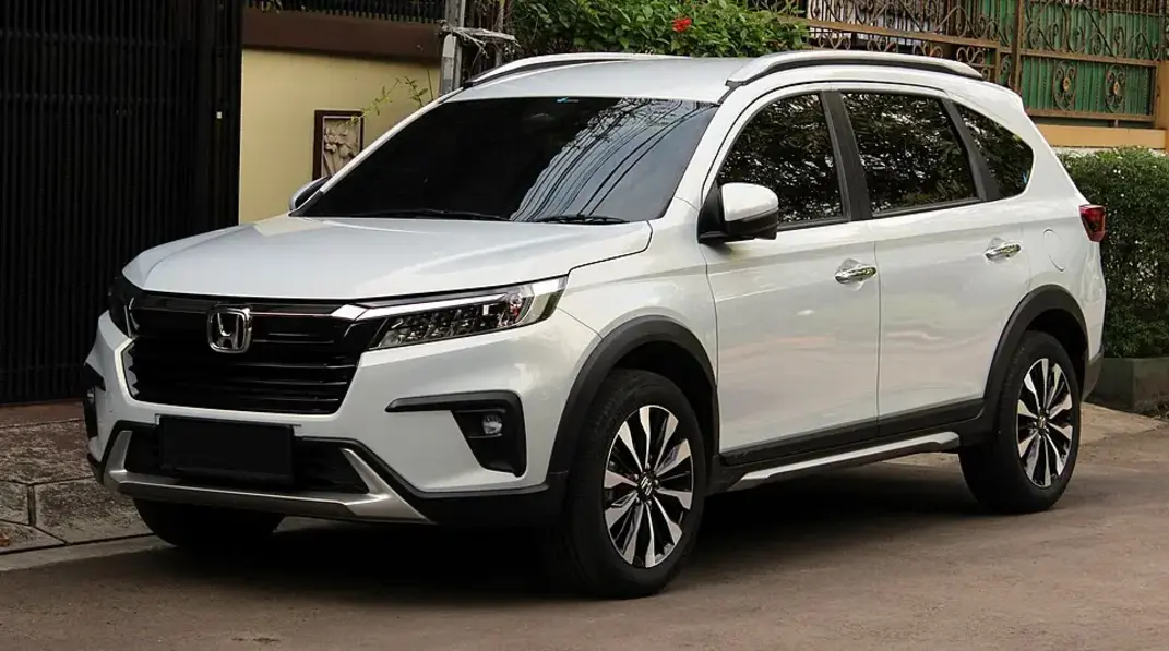Hình ảnh bìa của mẫu xe Honda BR-V 2025 nổi bật trong phân khúc SUV.